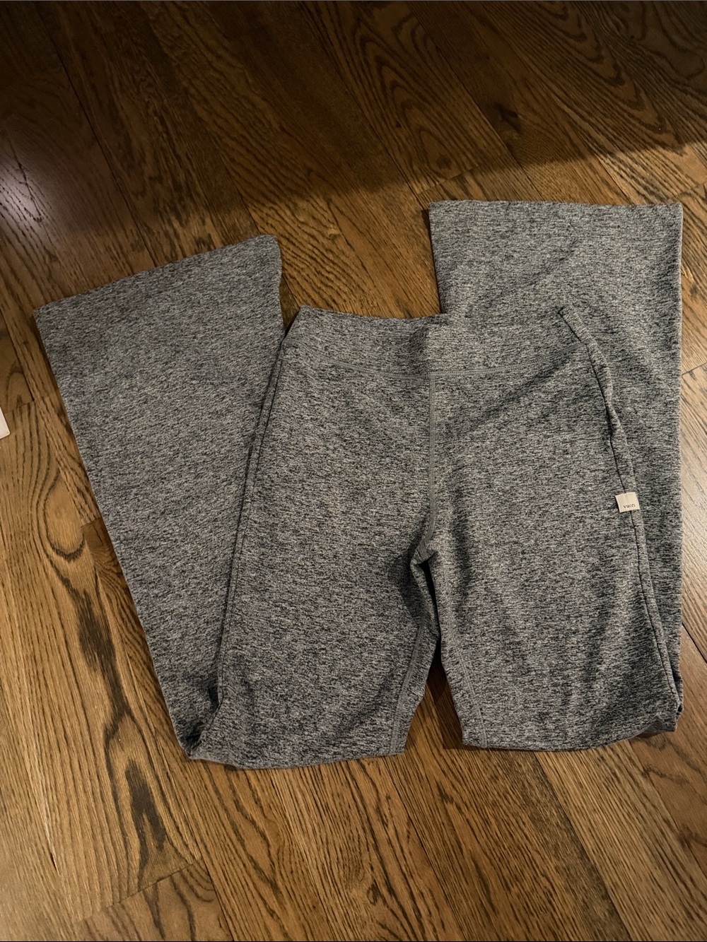 Vuori Heather Gray Flare Leggings